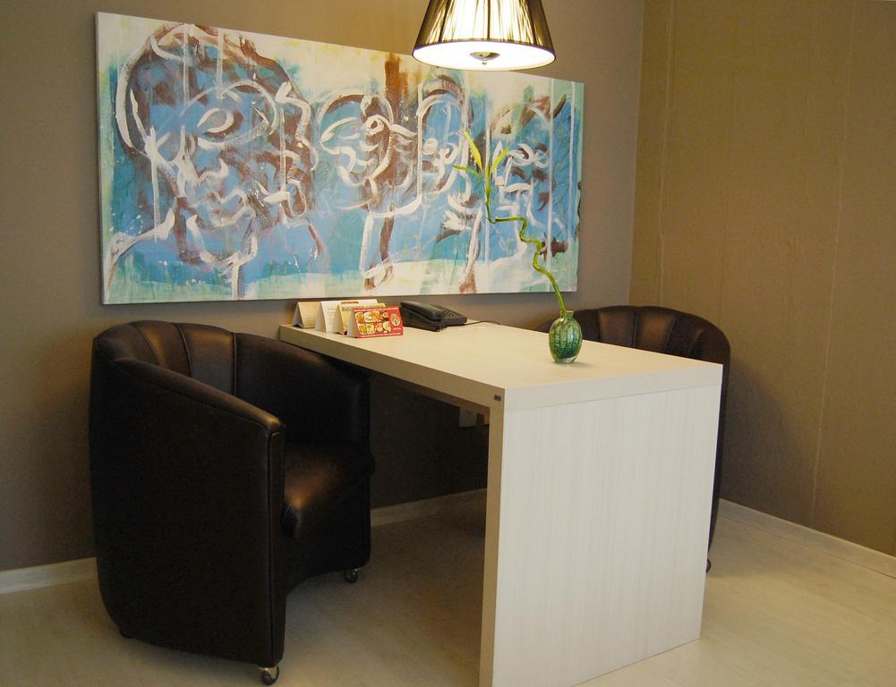 Hotel Manta เปโลตัส ภายนอก รูปภาพ